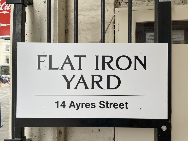 14 Ayres St, Londres à louer - Photo de l’immeuble – Image 3 sur 11