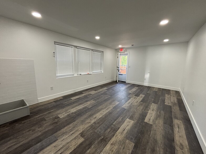 612 Collings Ave, Collingswood, NJ à louer - Photo de l’immeuble – Image 3 sur 4