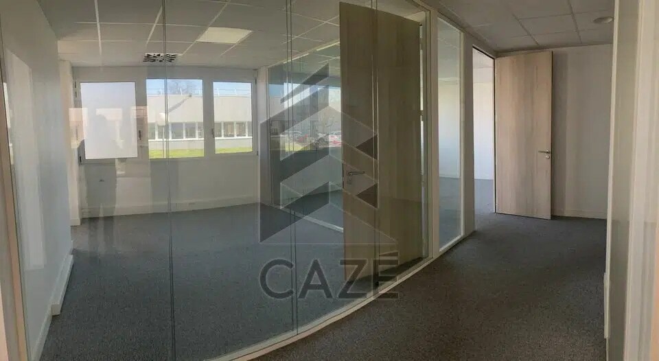 Bureau dans Mérignac à louer - Photo de l’immeuble – Image 2 sur 5