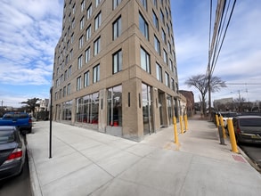 3051 Atlantic Ave, Brooklyn, NY à louer Photo intérieure– Image 1 sur 8