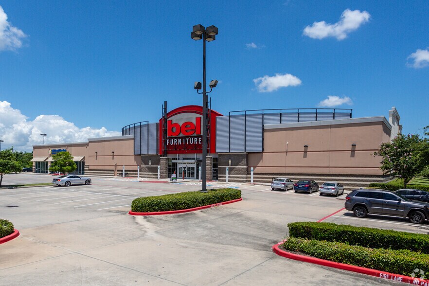 3943-3949 Fairway Plaza Dr, Pasadena, TX à vendre - Photo de l’immeuble – Image 2 sur 6