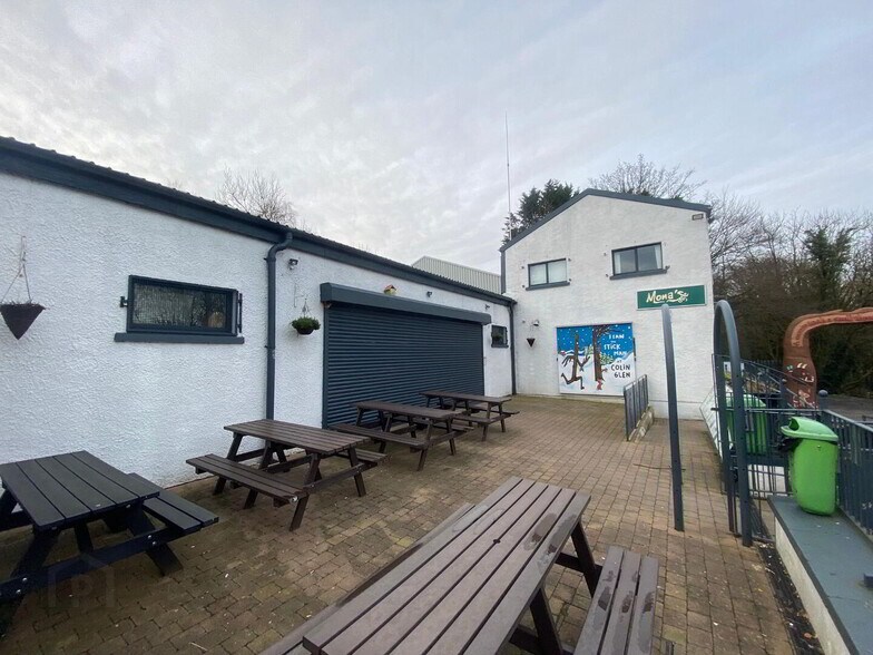 163 Stewartstown Rd, Belfast à louer - Photo de l’immeuble – Image 2 sur 4
