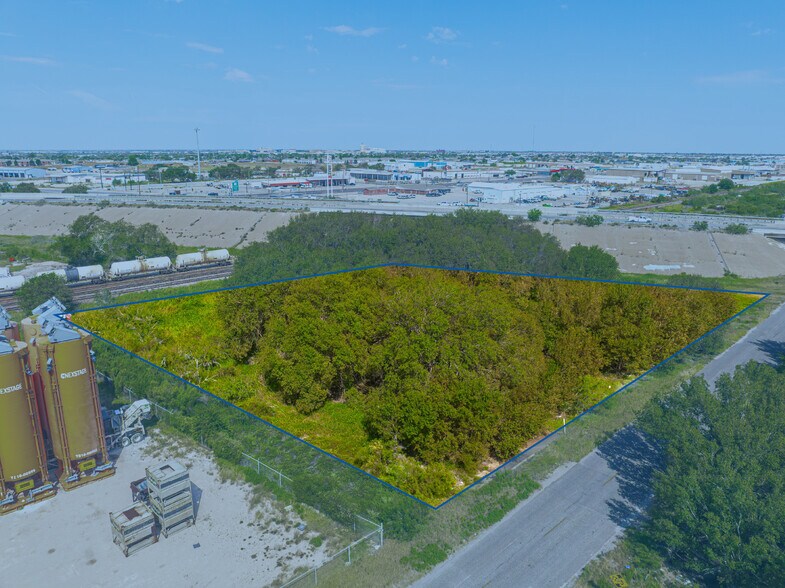 TBD Industrial Ave, Odessa, TX à vendre - Photo de l’immeuble – Image 3 sur 7