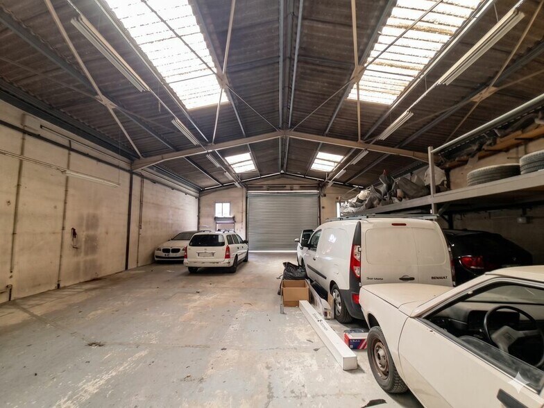 Industriel/Logistique dans Nice à vendre - Photo intérieure – Image 2 sur 7