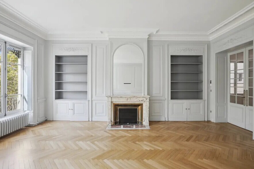 Bureau dans Paris à louer - Photo de l’immeuble – Image 2 sur 5