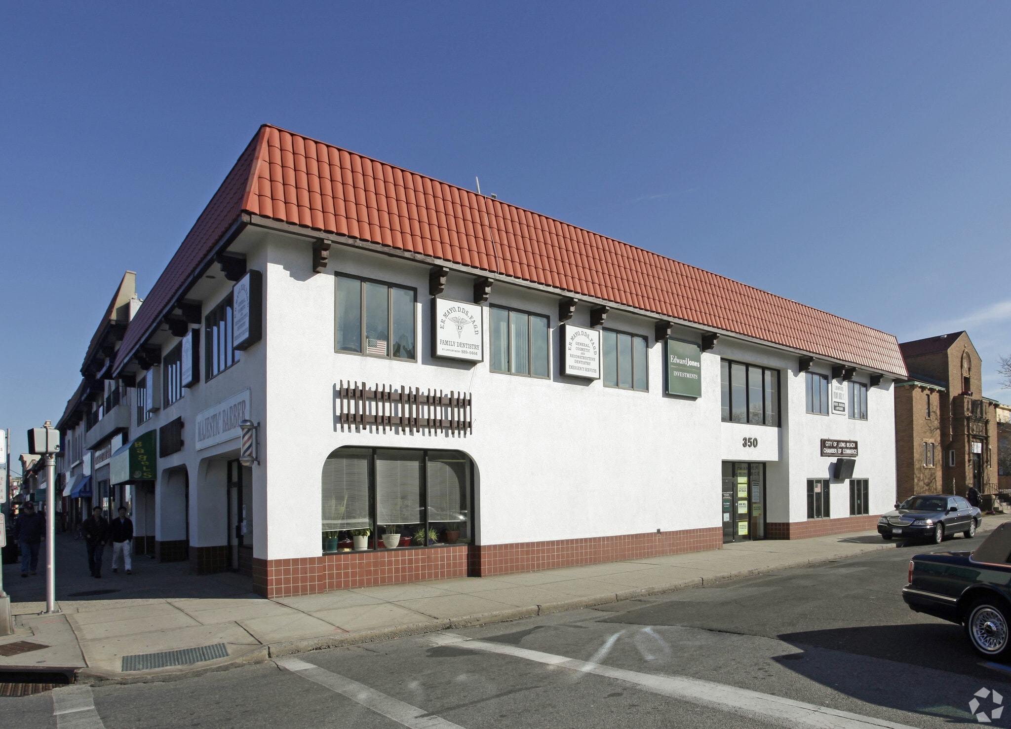 350 National Blvd, Long Beach, NY à louer Photo principale– Image 1 sur 35