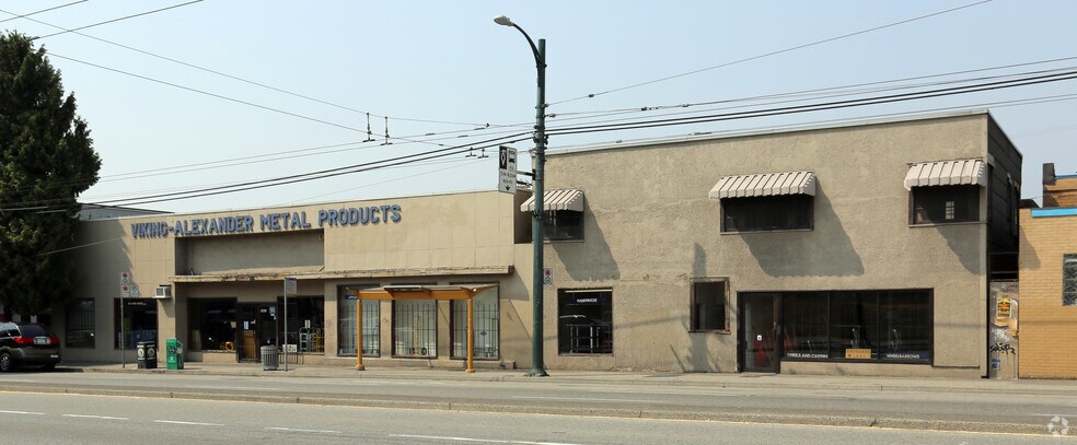 1661 E Hastings St, Vancouver, BC à louer - Photo principale – Image 1 sur 10