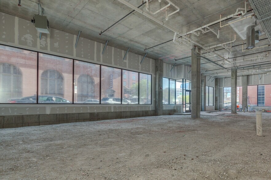 1014 Spruce St, Saint Louis, MO à louer - Photo de l’immeuble – Image 3 sur 8