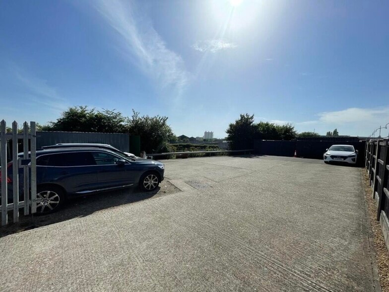 Godington Rd, Ashford à louer - Autre – Image 1 sur 4