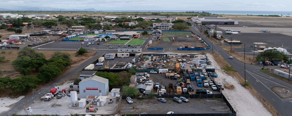 Intrepid St, Kapolei, HI à louer - Photo de l’immeuble – Image 2 sur 2