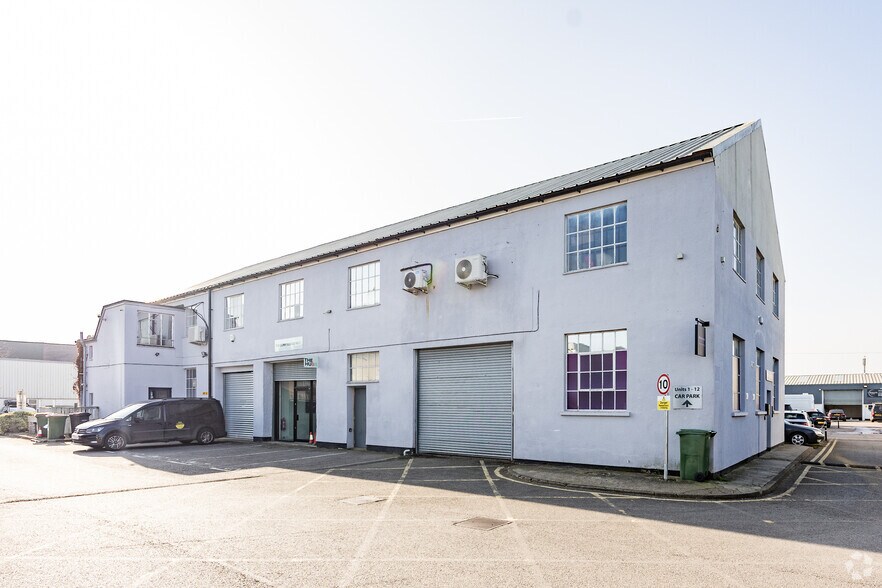 Alstone Ln, Cheltenham à louer - Photo de l’immeuble – Image 2 sur 3