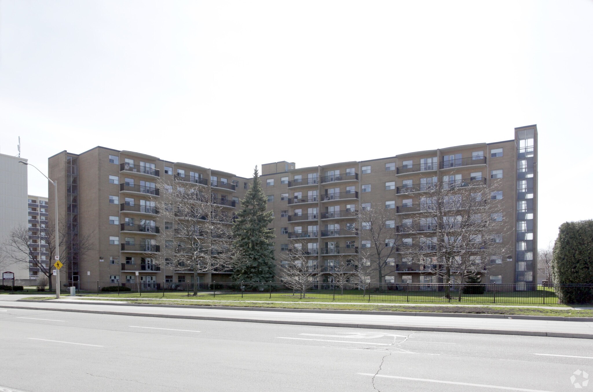 3030 Prospect St, Burlington, ON à vendre Photo principale– Image 1 sur 3