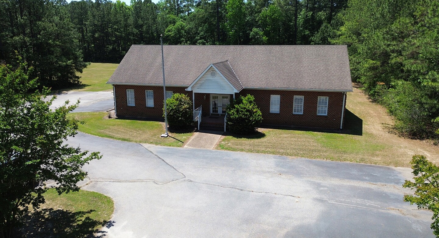 10300 Corporate Rd, Petersburg, VA à vendre Photo de l’immeuble– Image 1 sur 9
