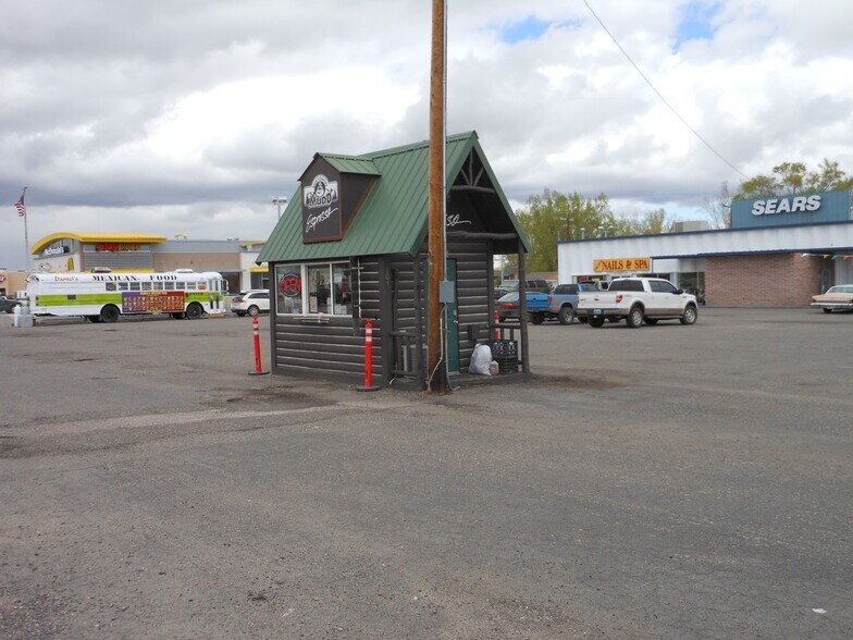 801-807 N Federal Blvd, Riverton, WY à louer - Photo de l’immeuble – Image 3 sur 5