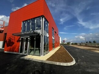 Plus de détails pour Local d'activités à louer