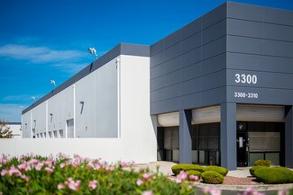 Plus de détails pour 3205-3221 Polaris Ave, Las Vegas, NV - Industriel/Logistique à louer