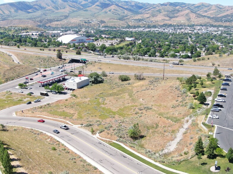Center St, Pocatello, ID à vendre - Photo de l’immeuble – Image 3 sur 14