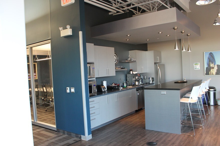 375 Hagey Blvd, Waterloo, ON à louer - Photo intérieure – Image 3 sur 10
