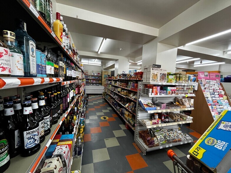 High St, Llangadog à vendre - Photo intérieure – Image 3 sur 11