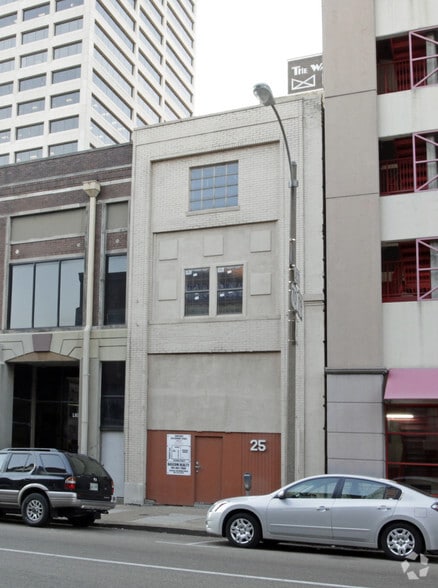 Prime Downtown Memphis Investment portefeuille de 3 biens à vendre sur LoopNet.fr - Photo principale – Image 3 sur 3