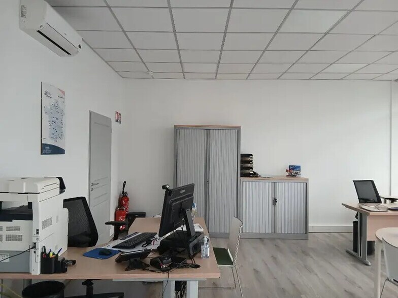 Local commercial dans Besançon à vendre - Photo intérieure – Image 2 sur 2