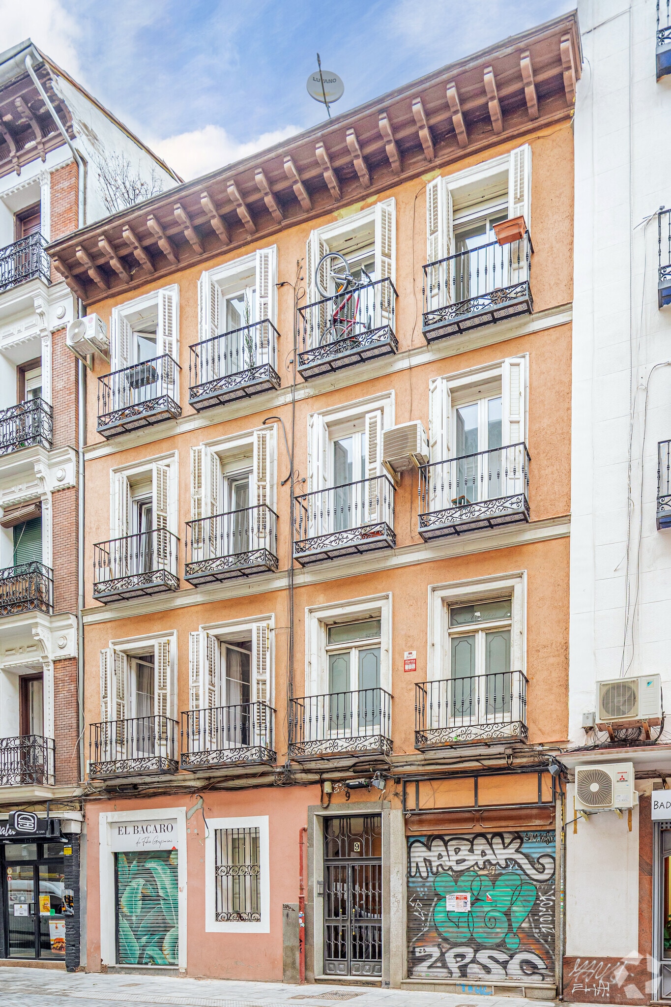 Calle de Hartzenbusch, 9, Madrid, Madrid à vendre Photo principale– Image 1 sur 4