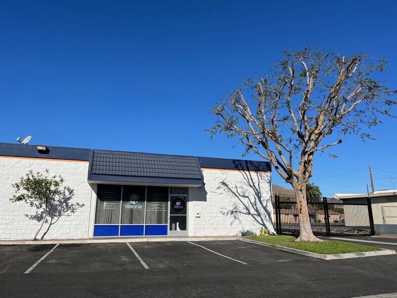 2902-2976 Rubidoux Blvd, Jurupa Valley, CA à louer - Photo de l’immeuble – Image 2 sur 10