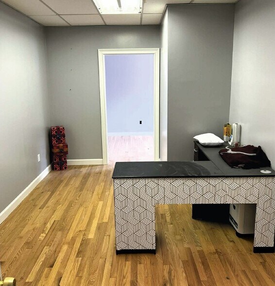 125 Park Ave, Danbury, CT à louer - Photo intérieure – Image 3 sur 7