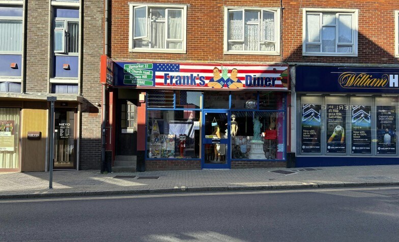 22 Church Rd, Burgess Hill à louer - Photo de l’immeuble – Image 2 sur 2