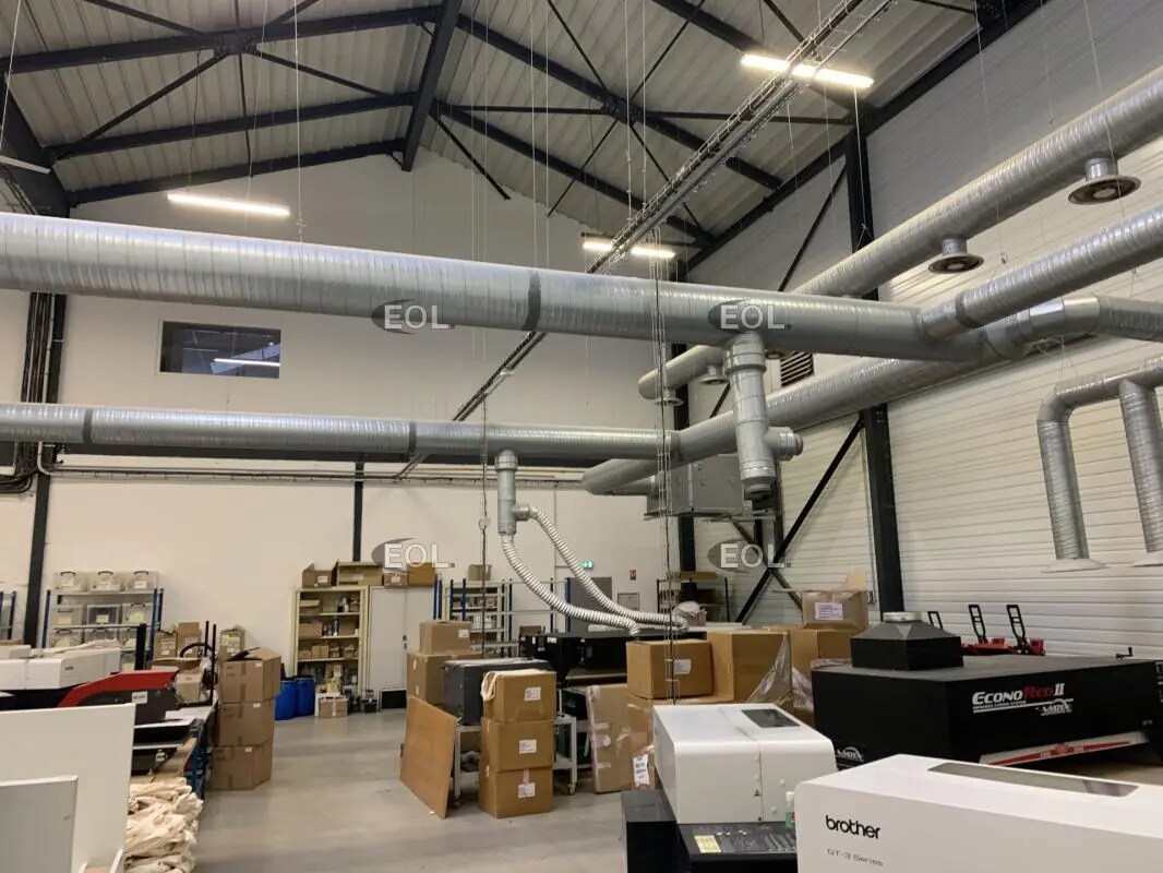 Local d'activités dans Cormeilles-en-Parisis à vendre Photo intérieure– Image 1 sur 8