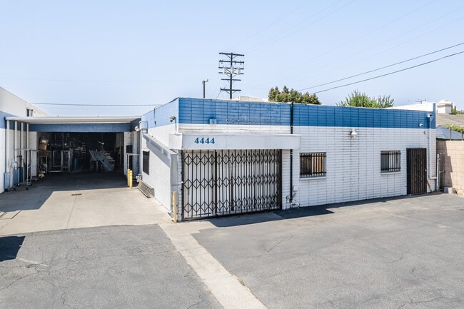 Plus de détails pour 4444 Union Pacific Ave, Commerce, CA - Industriel/Logistique à vendre