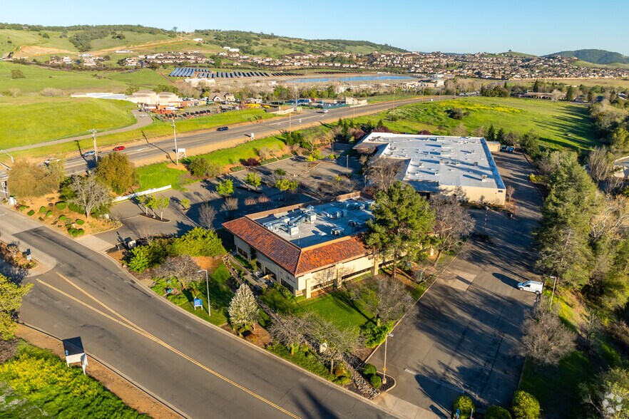5190 Golden Foothill Pky, El Dorado Hills, CA à louer - Aérien – Image 2 sur 7