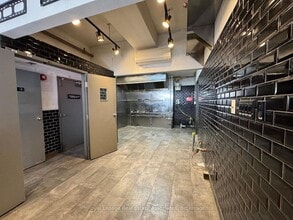 181 Baldwin St, Toronto, ON à louer Photo intérieure– Image 2 sur 12