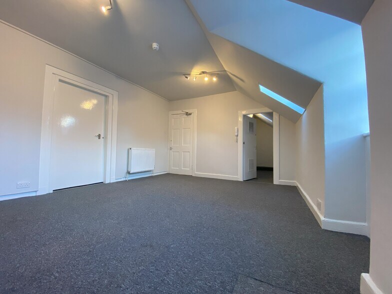 3 Hill St, Edinburgh à louer - Photo de l’immeuble – Image 3 sur 9