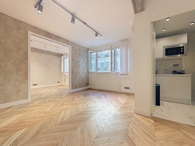 Plus de détails pour Rue Du Faubourg Saint-Honoré, Paris - Bureau à louer