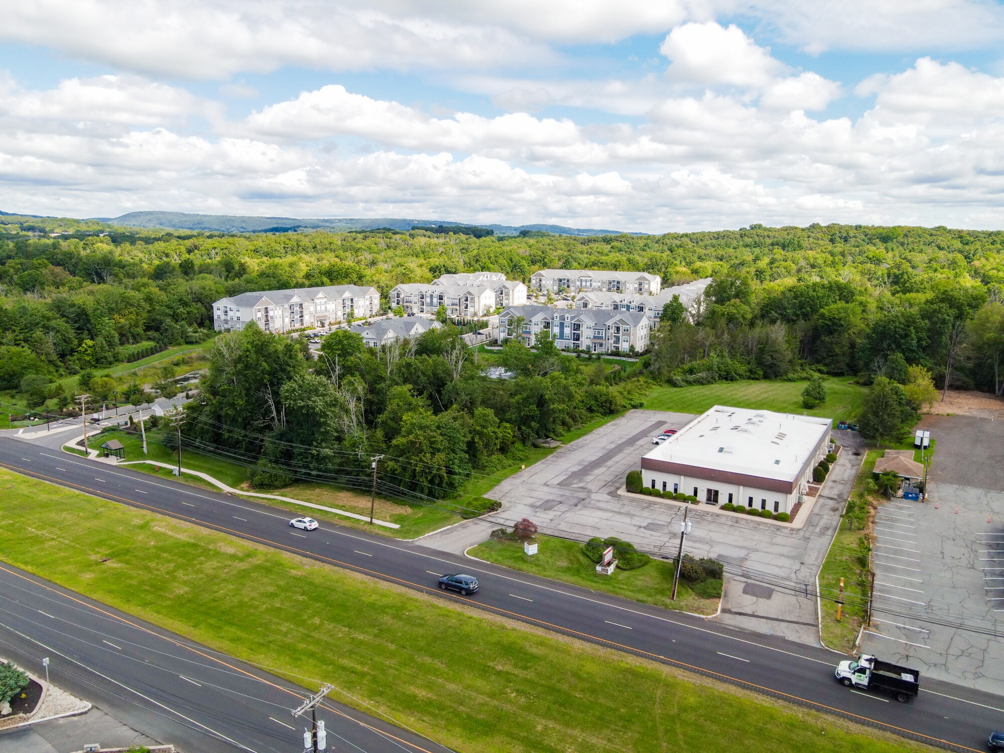 456 US Highway 22 W, Readington, NJ à louer Aérien– Image 1 sur 10