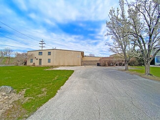 Plus de détails pour 1247 Belgrove Dr, Bellefontaine Neighbors, MO - Industriel/Logistique à louer