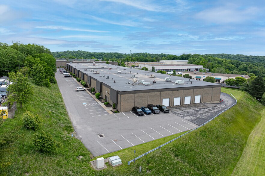 203-205 Overlook Dr, Sewickley, PA à louer - Photo de l’immeuble – Image 2 sur 4