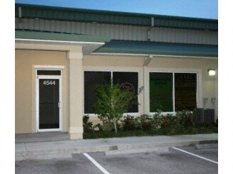 4460-4514 McAshton St, Sarasota, FL à vendre - Photo de l’immeuble – Image 2 sur 9