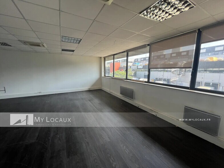 Industriel/Logistique dans Saint-Denis à louer - Photo intérieure – Image 3 sur 7