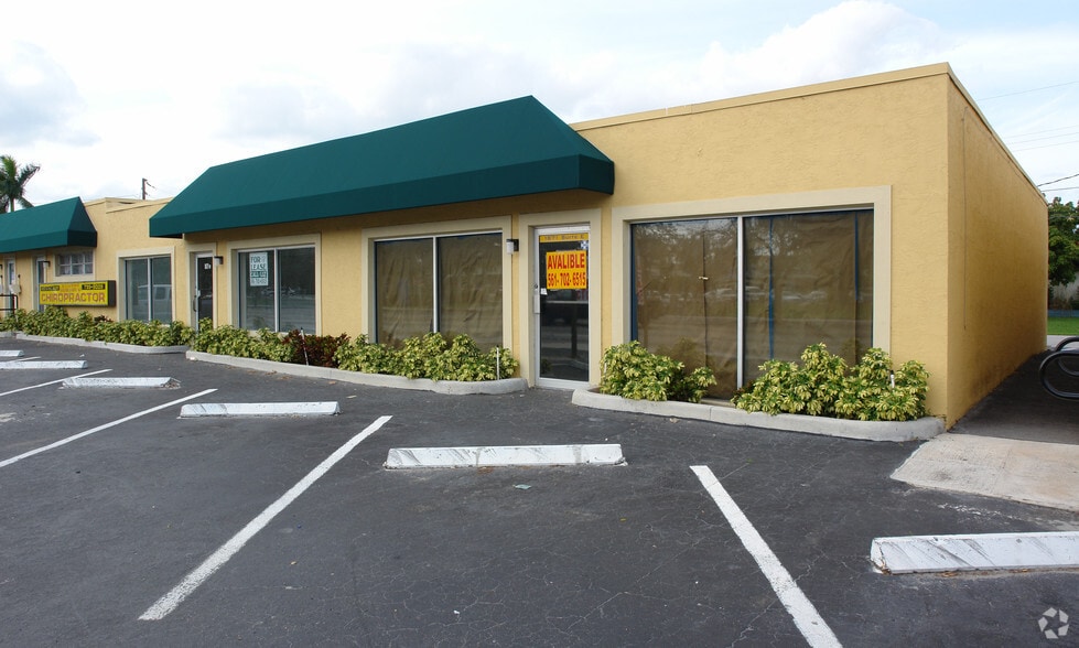 1871-1891 W Oakland Park Blvd, Oakland Park, FL à vendre - Photo principale – Image 1 sur 4