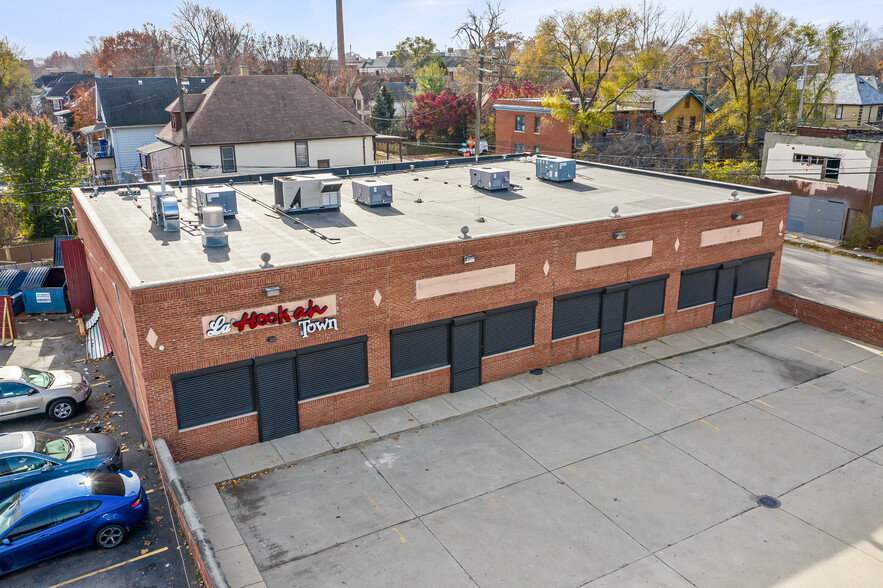 3959-3971 W Vernor Hwy, Detroit, MI à louer - Photo de l’immeuble – Image 3 sur 11