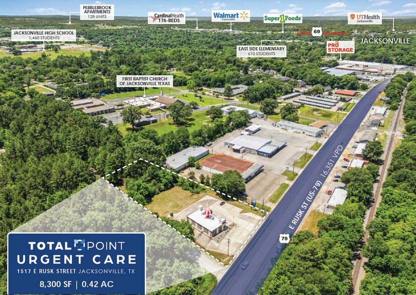 1517 E Rusk St, Jacksonville, TX à vendre - Photo de l’immeuble – Image 3 sur 6