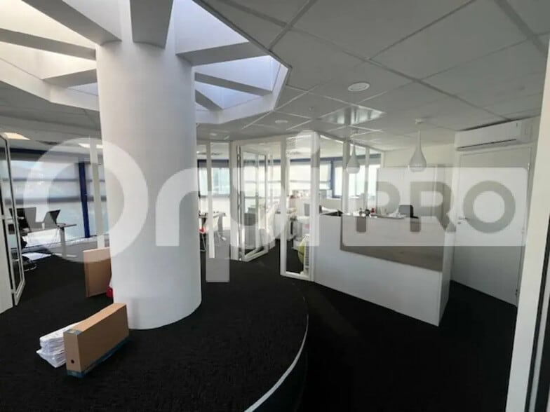 Bureau dans La Rochelle à vendre - Photo intérieure – Image 1 sur 3