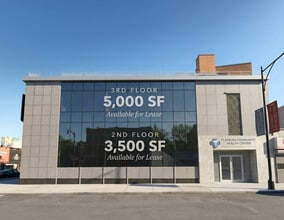 2146 Nostrand Ave, Brooklyn, NY à louer Photo intérieure– Image 2 sur 3