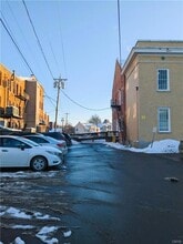 1-5 Clayton Ave, Cortland, NY à louer Photo intérieure– Image 2 sur 4