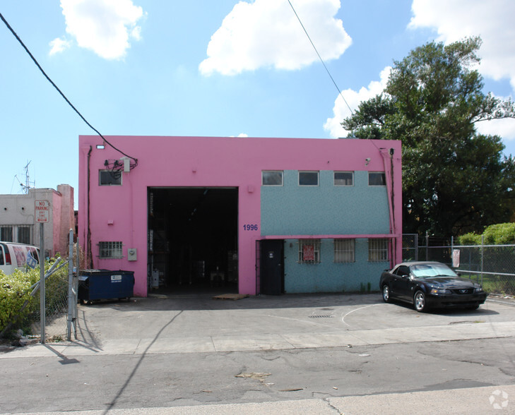 1996 NW 22nd St, Miami, FL à vendre - Photo principale – Image 2 sur 29