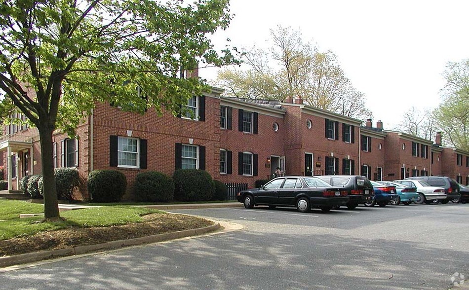 4114-4126 Leonard Dr, Fairfax, VA à louer - Autre – Image 3 sur 24