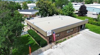 Plus de détails pour 9205 Swanson Blvd, Clive, IA - Local d’activités à vendre