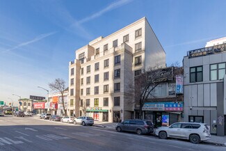 Plus de détails pour 13517 Northern Blvd, Flushing, NY - Spécialisé à vendre